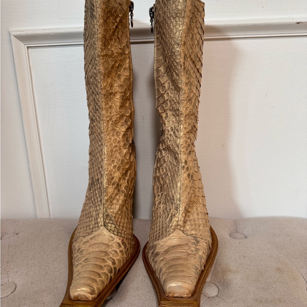 Rare gold shimmery snake skin booties with zipper. Size 38